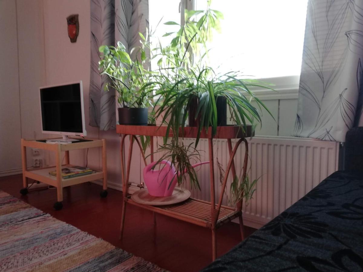 Kodit Tuulikinkatu Микели Екстериор снимка